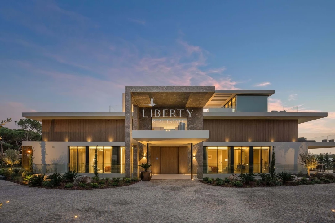 Moradia T7 para Venda em Almancil Planta 39