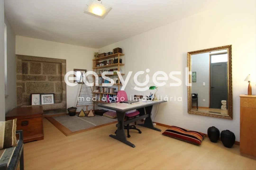 Moradia T4 para Venda em Travanca de Lagos Foto 15