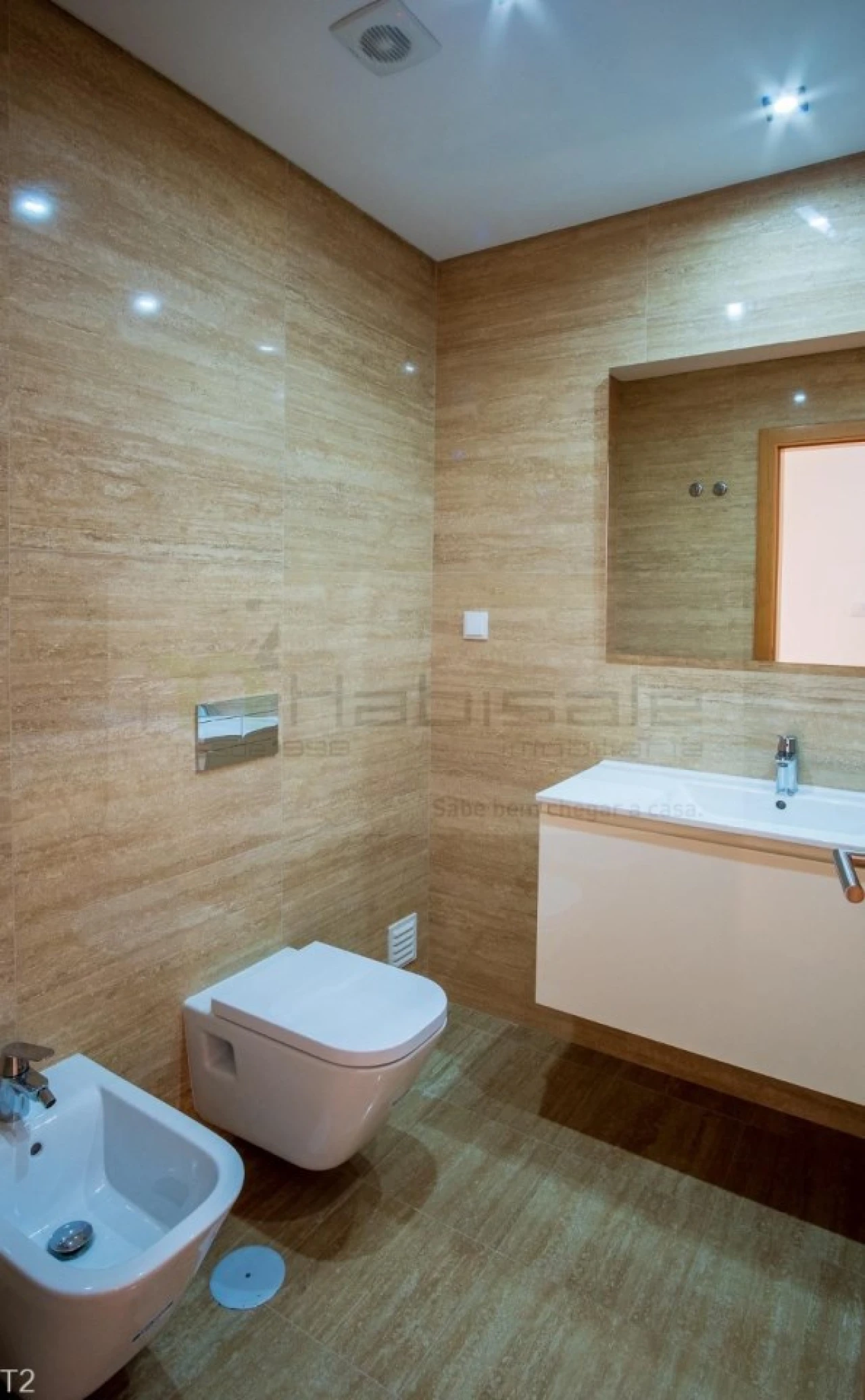 Apartamento T2 para Venda em Carcavelos e Parede Foto 11