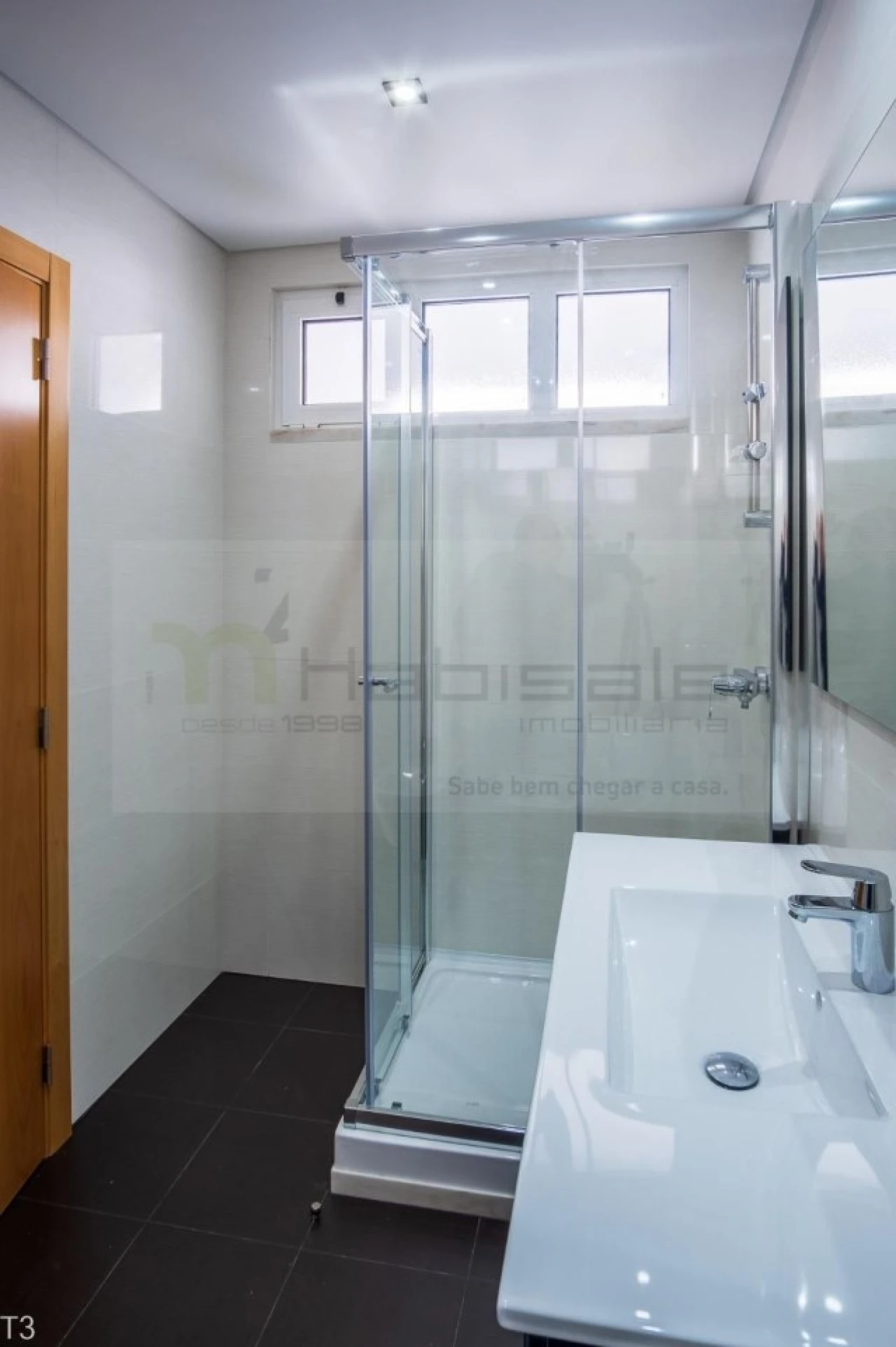 Apartamento T2 para Venda em Carcavelos e Parede Foto 13