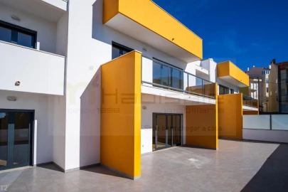 Apartamento T3 para Venda em Carcavelos e Parede
