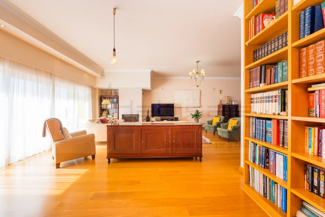 Moradia T4 para Venda em Queluz e Belas Foto 12