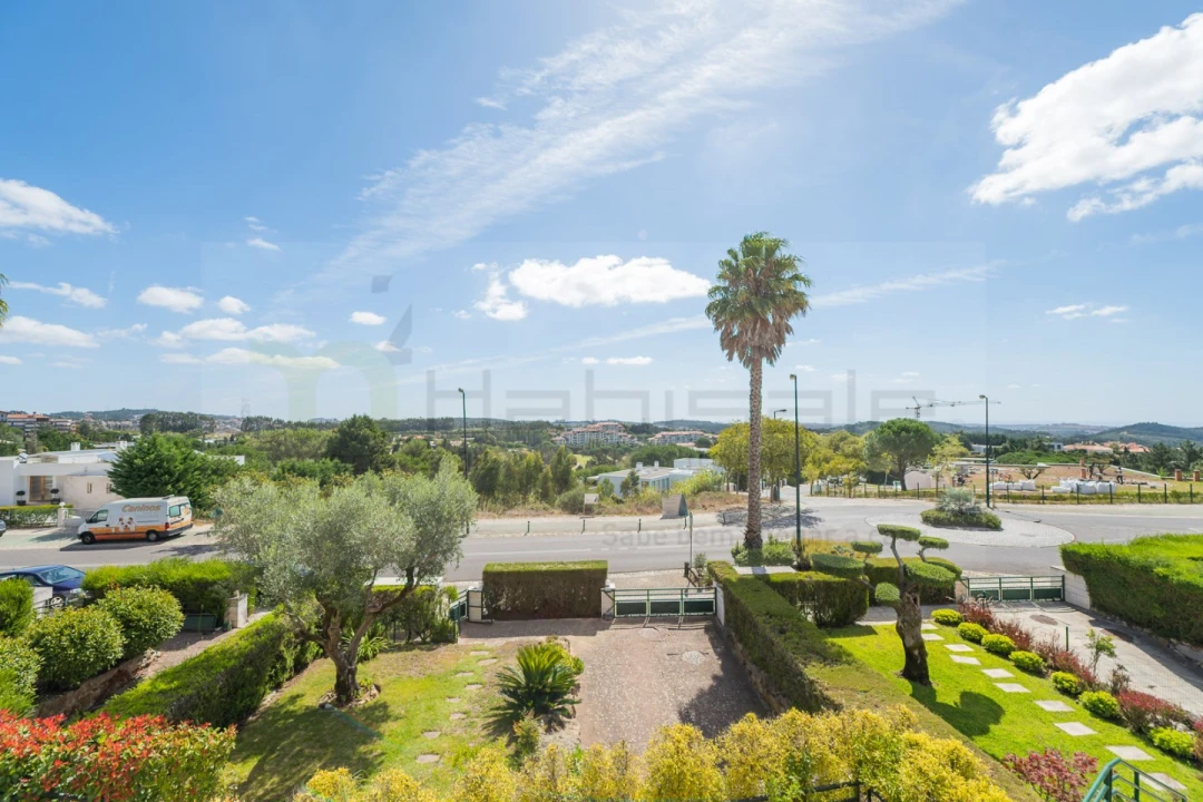 Moradia T4 para Venda em Queluz e Belas Foto 34