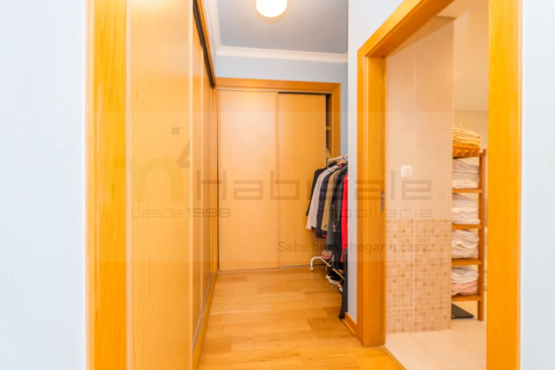 Moradia T4 para Venda em Queluz e Belas Foto 48