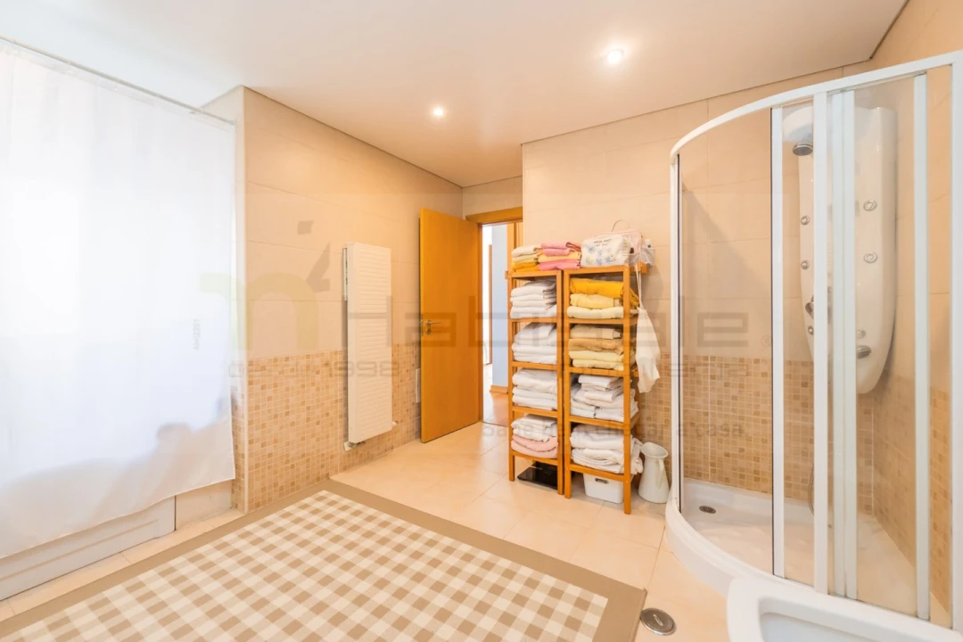 Moradia T4 para Venda em Queluz e Belas Foto 50