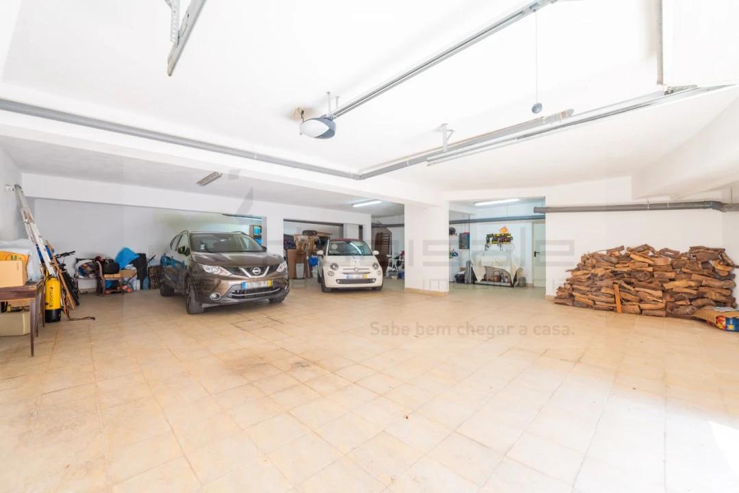 Moradia T4 para Venda em Queluz e Belas Foto 51