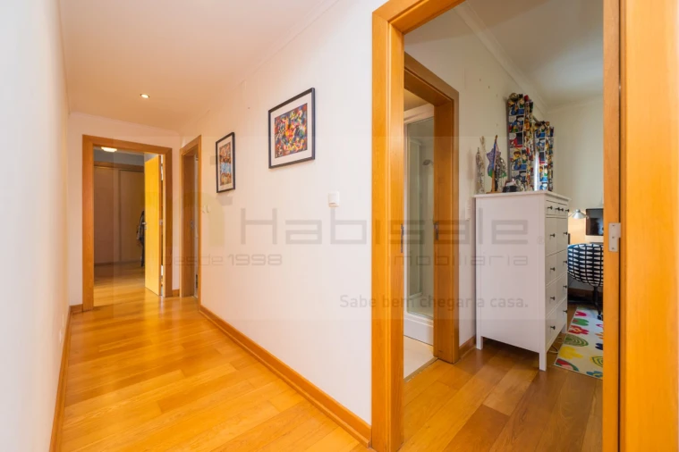 Moradia T4 para Venda em Queluz e Belas Foto 38