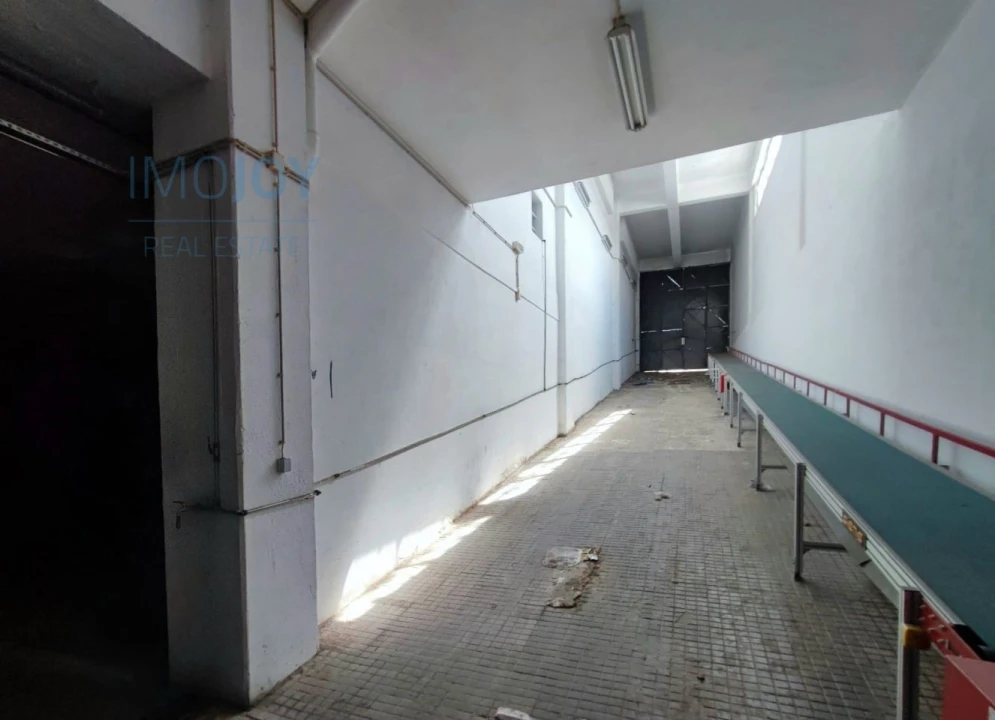 Armazém para Venda em Sacavém e Prior Velho Foto 16