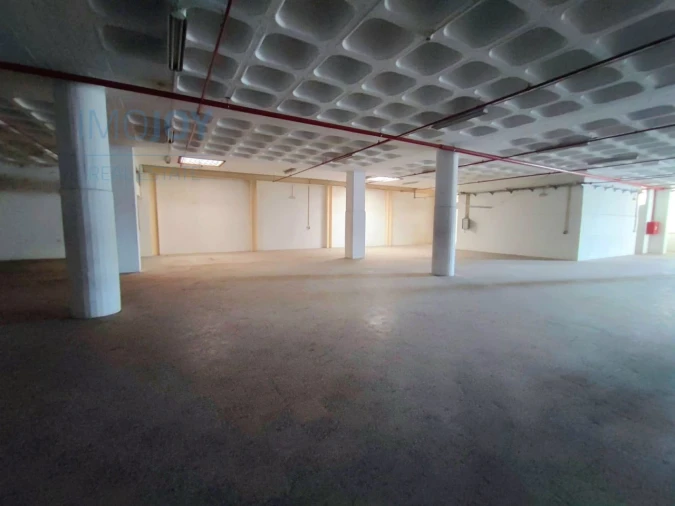 Armazém para Venda em Sacavém e Prior Velho Foto 2