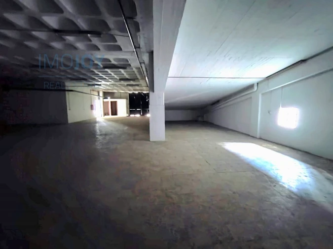 Armazém para Venda em Sacavém e Prior Velho Foto 6