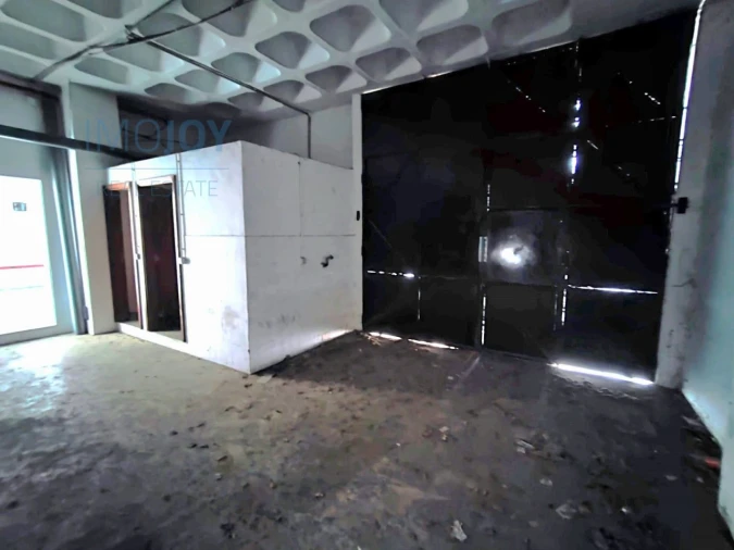 Armazém para Venda em Sacavém e Prior Velho Foto 14