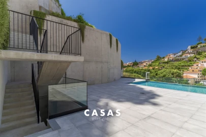 Apartamento T6 para Venda em Funchal (São Pedro)