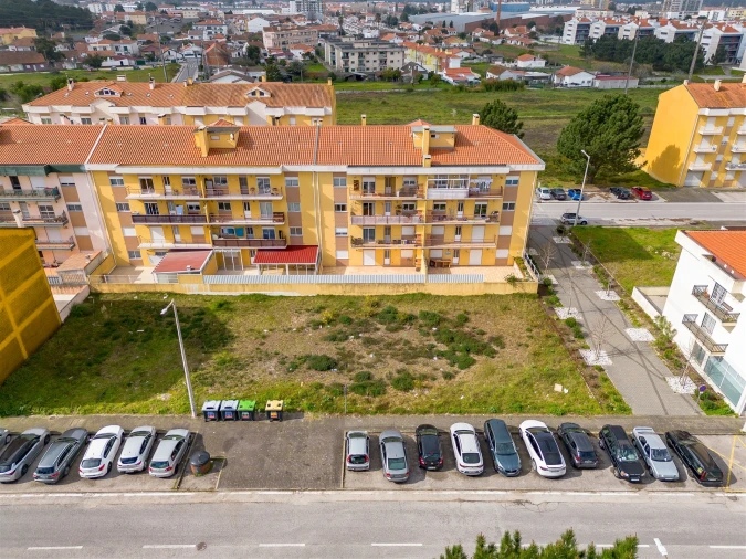 Terreno para Venda em Marinha Grande Planta 1