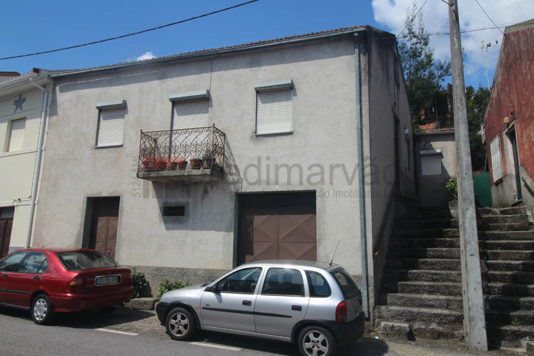 Moradia T0 para Venda em São Paio Foto 1