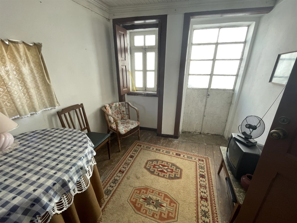 Moradia T2 para Venda em Gouveia (São Pedro e São Julião) Foto 5