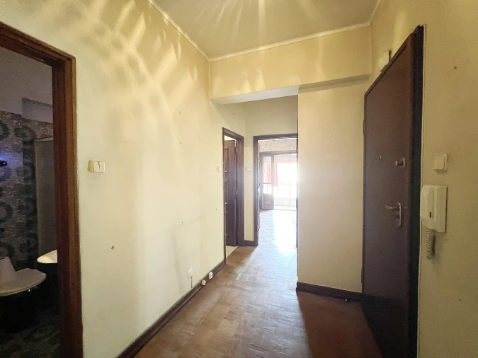 Apartamento T3 para Venda em Benfica Foto 2