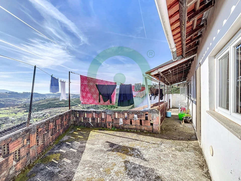 Moradia T0 para Venda em Jou Foto 9