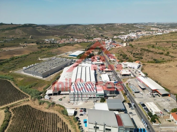 Armazém para Arrendamento em Santa Maria, São Pedro e Matacães Foto 23