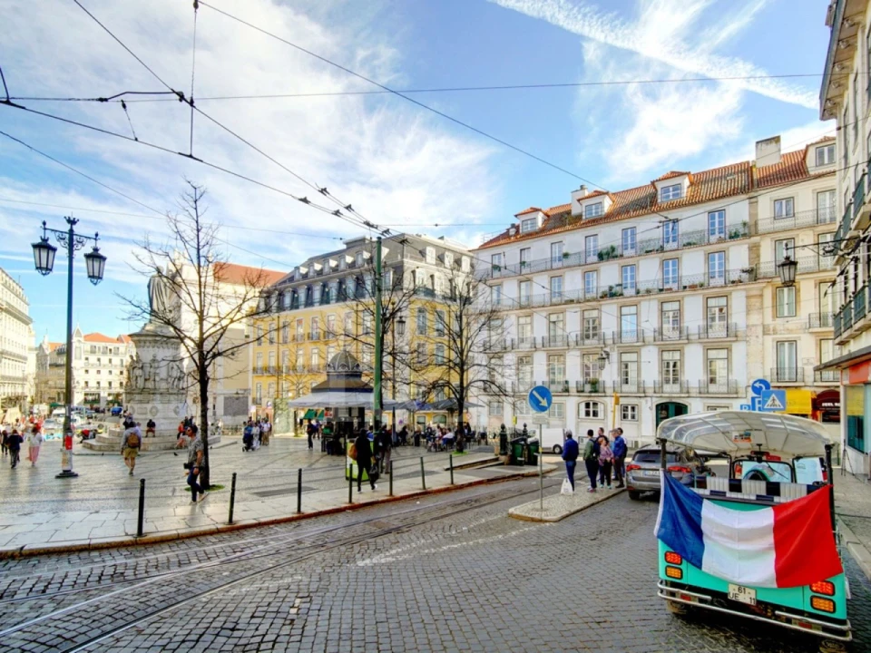 Apartamento T3 para Venda em Misericórdia Foto 18