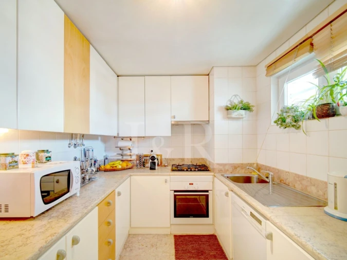 Apartamento T3 para Venda em Misericórdia Foto 5