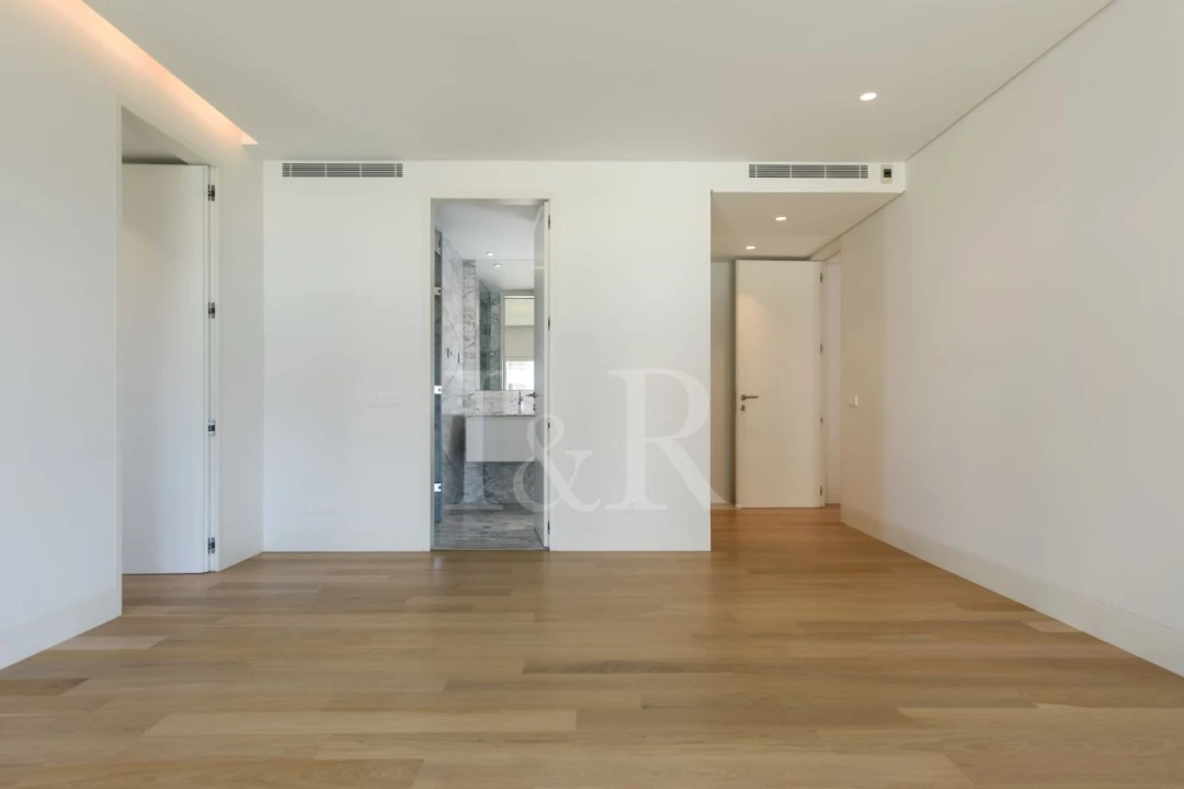 Apartamento T4 para Venda em Cascais e Estoril Foto 11