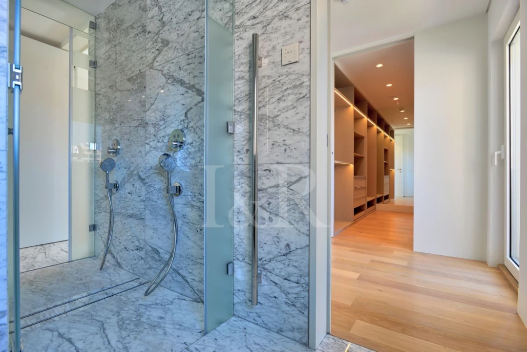 Apartamento T4 para Venda em Cascais e Estoril Foto 13