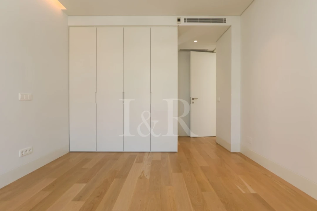 Apartamento T4 para Venda em Cascais e Estoril Foto 16