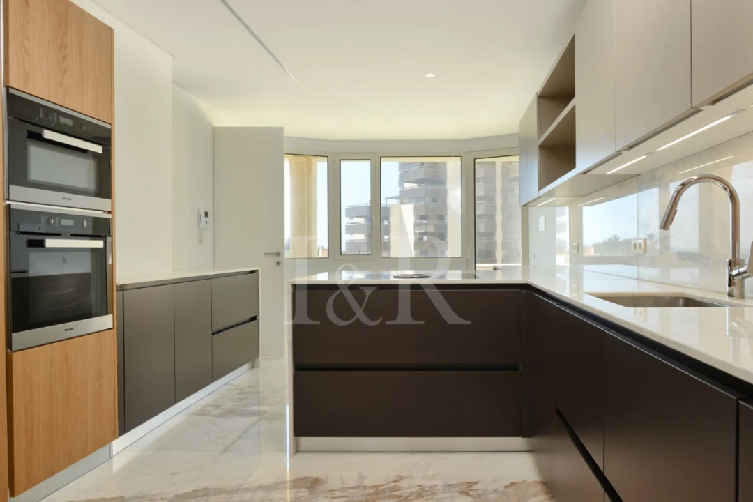 Apartamento T4 para Venda em Cascais e Estoril Foto 22