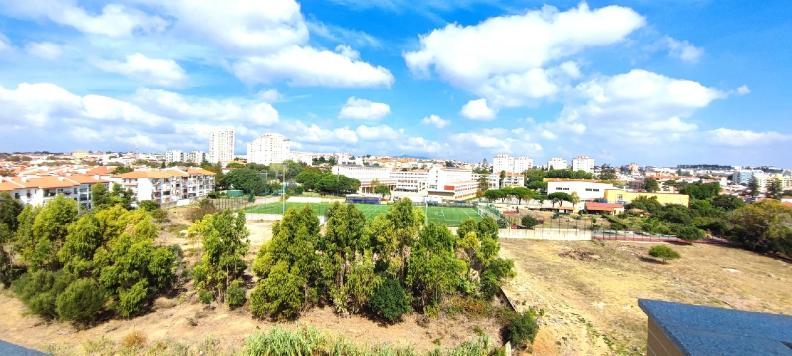 Apartamento T3 para Venda em Carcavelos e Parede Foto 7
