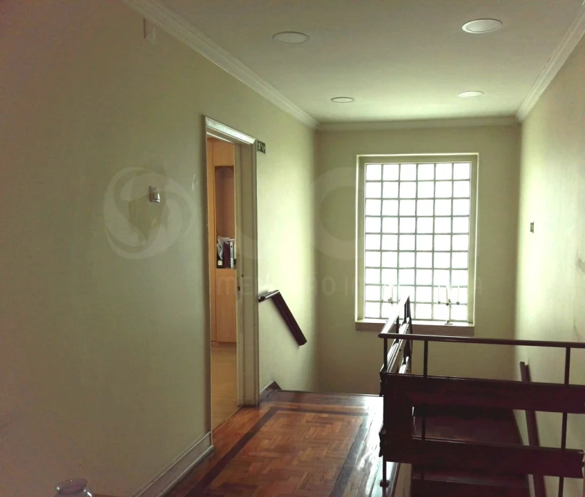 Moradia T6 para Venda em Alvalade Foto 17