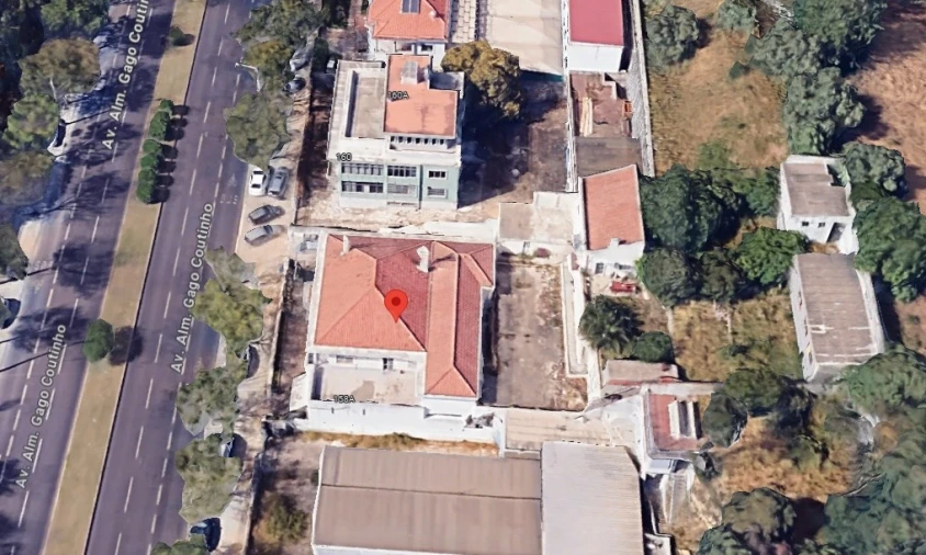 Moradia T6 para Venda em Alvalade Foto 9