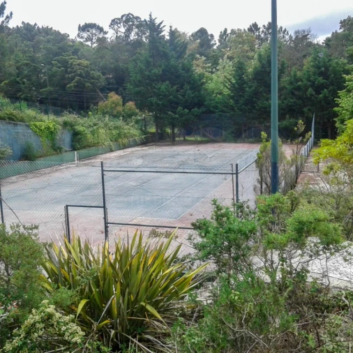 Moradia T7 para Venda em Queluz e Belas Foto 7