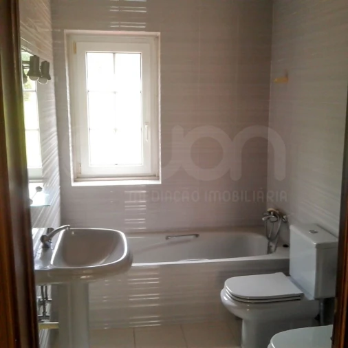 Moradia T7 para Venda em Queluz e Belas Foto 16