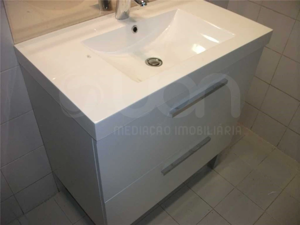 Loja para Venda em Avenidas Novas Foto 13