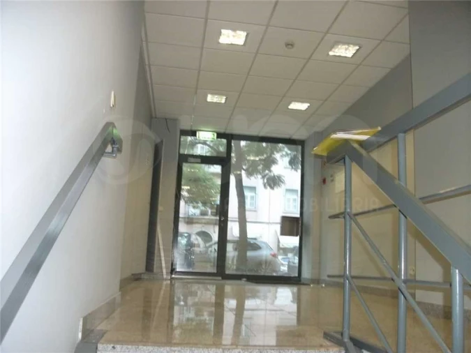 Loja para Venda em Avenidas Novas Foto 19