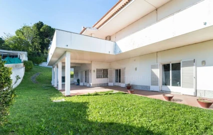 Moradia T6 para Venda em Oeiras e São Julião da Barra, Paço de Arcos e Caxias