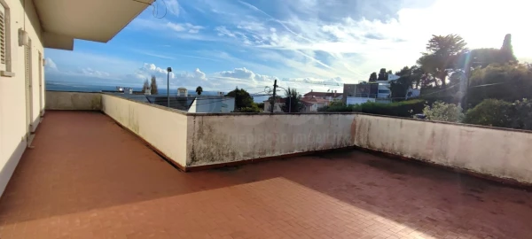 Moradia T6 para Venda em Oeiras e São Julião da Barra, Paço de Arcos e Caxias