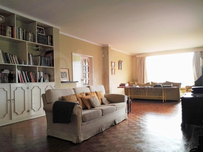 Moradia T6 para Venda em Oeiras e São Julião da Barra, Paço de Arcos e Caxias Foto 12