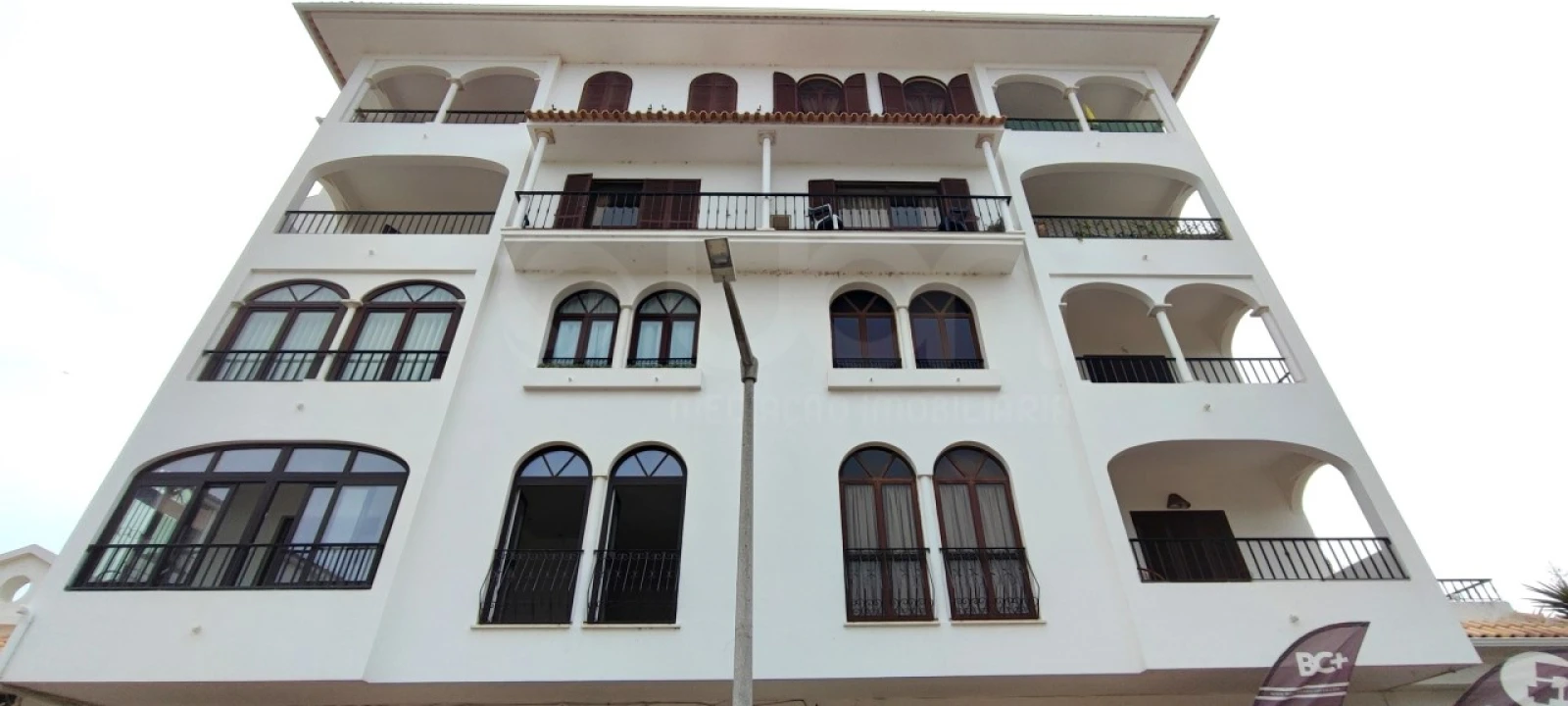 Loja para Venda em Carcavelos e Parede Foto 15