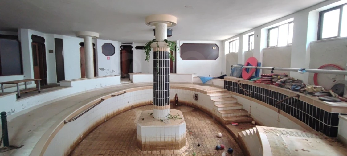 Loja para Venda em Carcavelos e Parede Foto 3