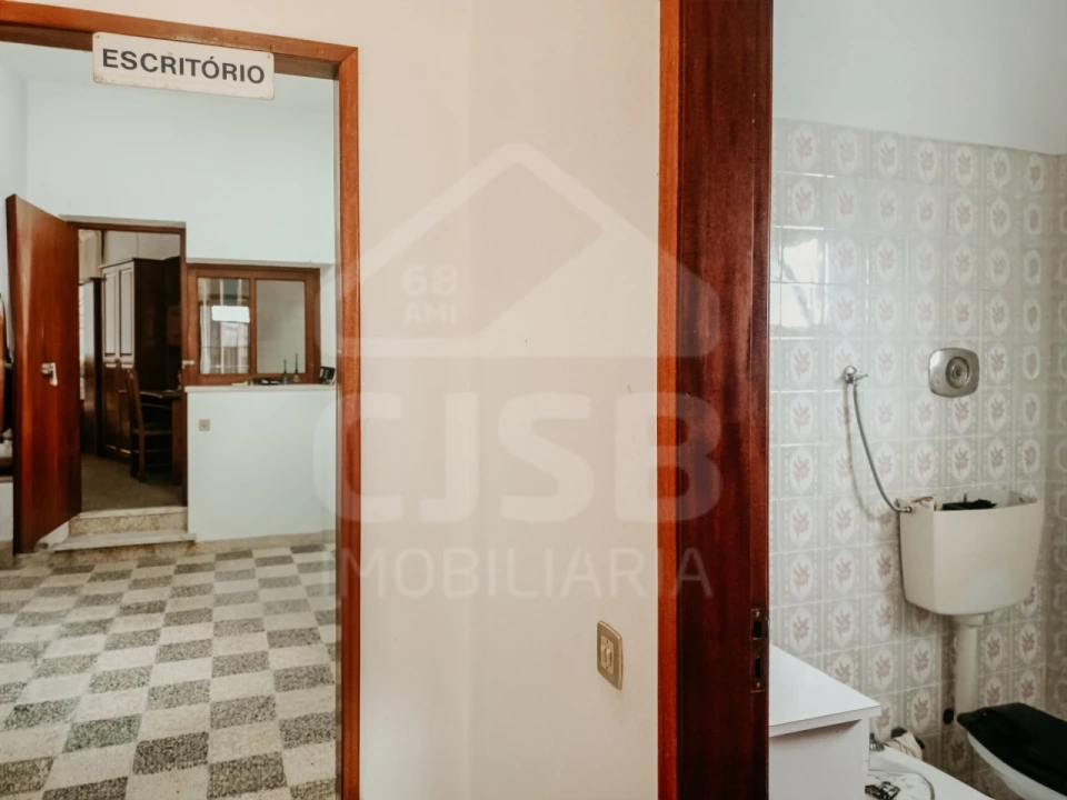 Moradia T5 para Venda em Biscainho Foto 23