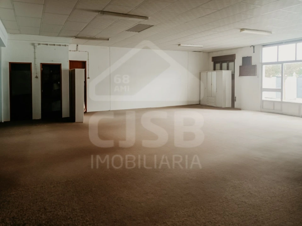 Moradia T5 para Venda em Biscainho Foto 36