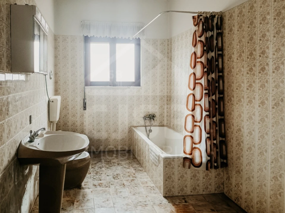 Moradia T5 para Venda em Biscainho Foto 5