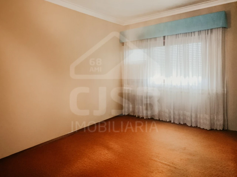 Moradia T5 para Venda em Biscainho Foto 13