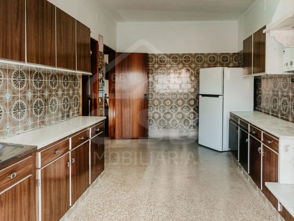 Moradia T5 para Venda em Biscainho Foto 19