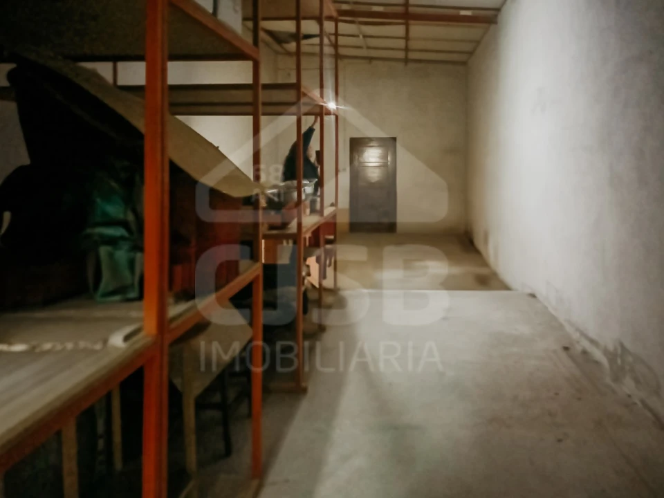 Moradia T5 para Venda em Biscainho Foto 47