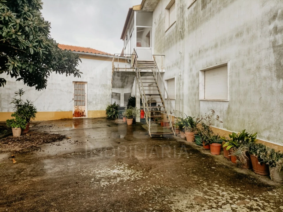 Moradia T5 para Venda em Biscainho Foto 53