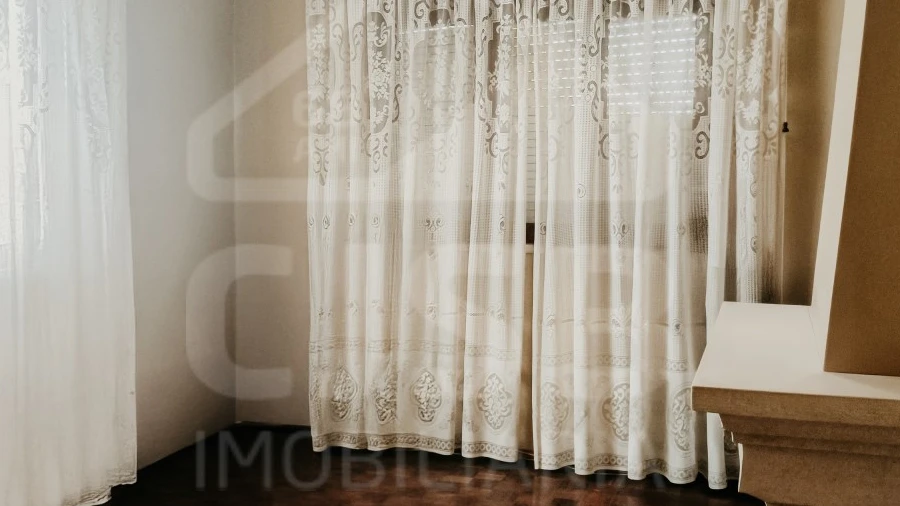 Moradia T5 para Venda em Biscainho