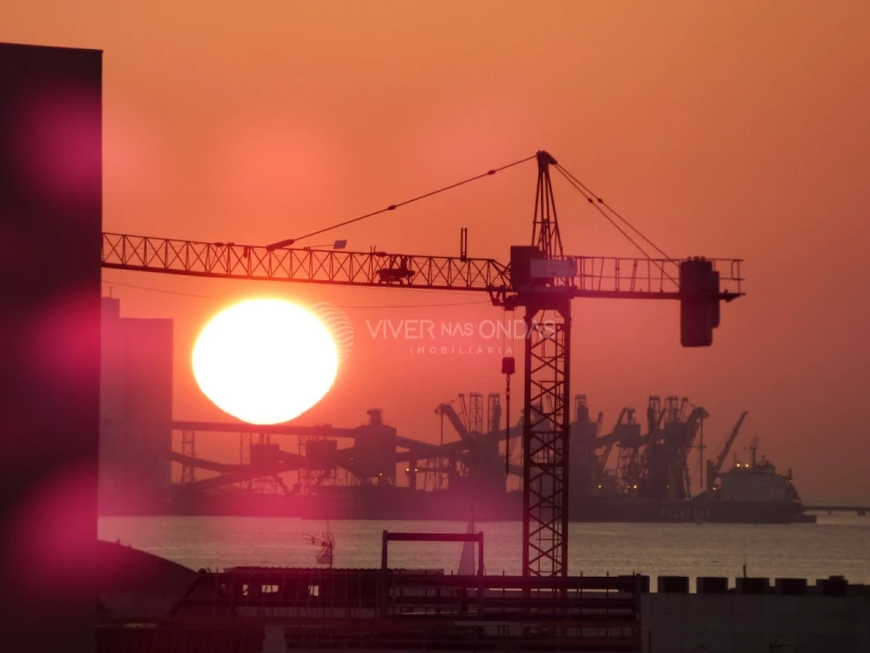 Prédio para Venda em Almada, Cova da Piedade, Pragal e Cacilhas Foto 31