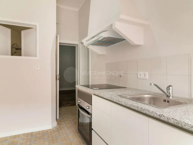 Prédio para Venda em Almada, Cova da Piedade, Pragal e Cacilhas Foto 6